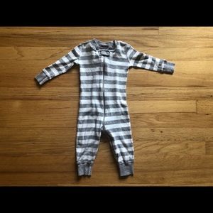 Hanna Andersson pajamas - 6-12M -Perfect condition
